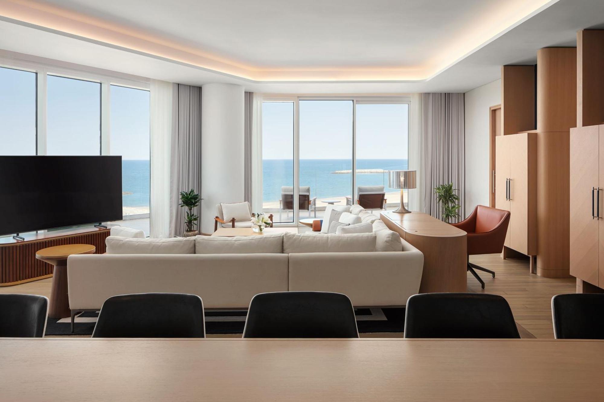 The St Regis Al Mouj Rezort 5*