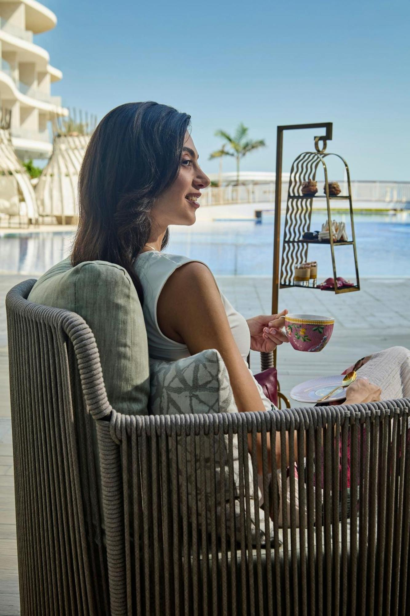 Resort The St Regis Al Mouj 5*