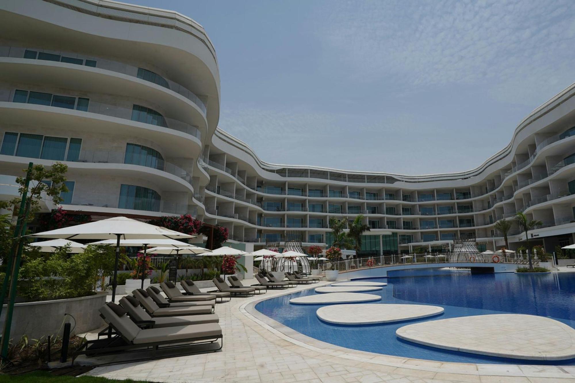 The St Regis Al Mouj 5* Muscat
