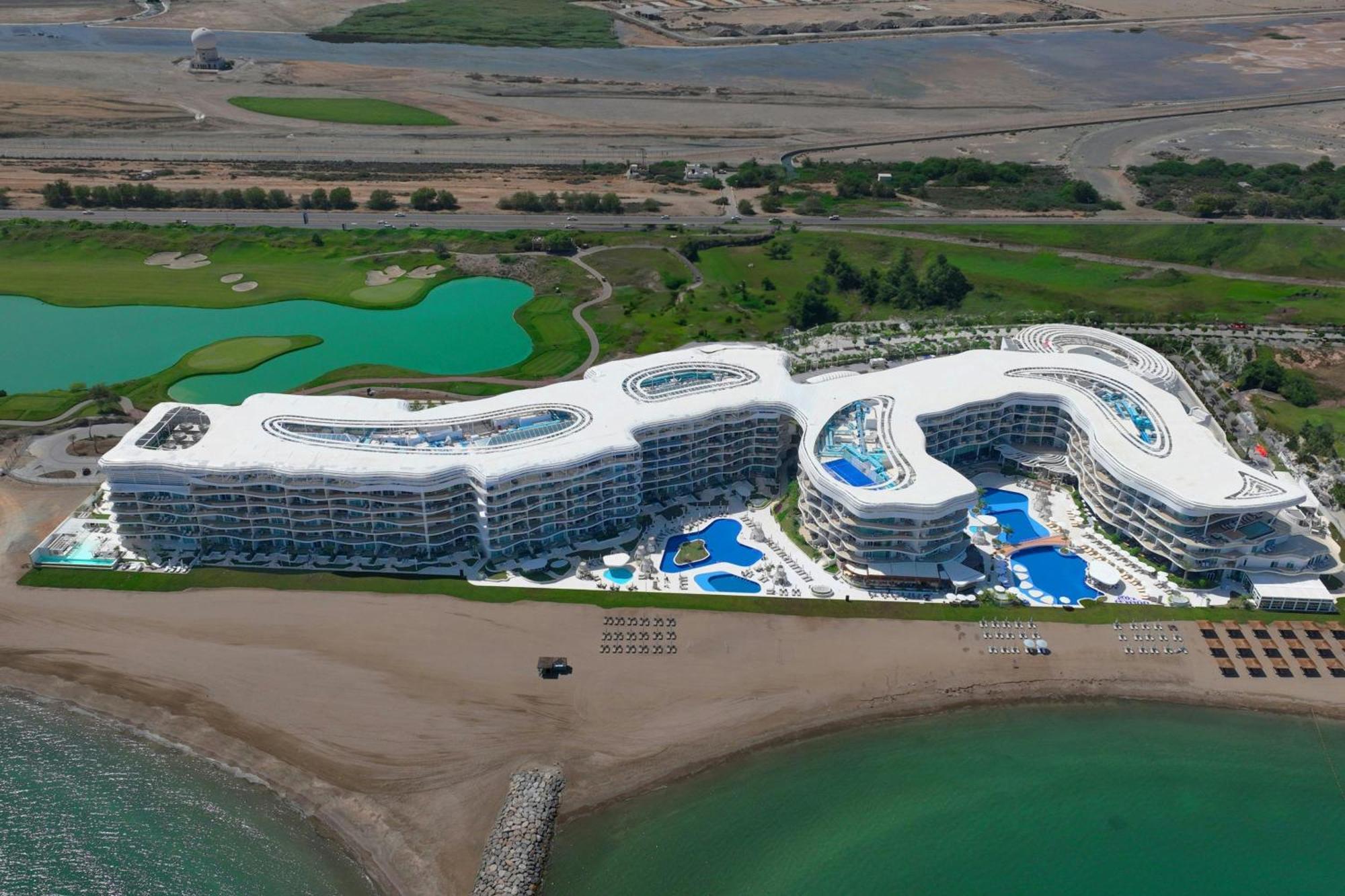 The St Regis Al Mouj 5*